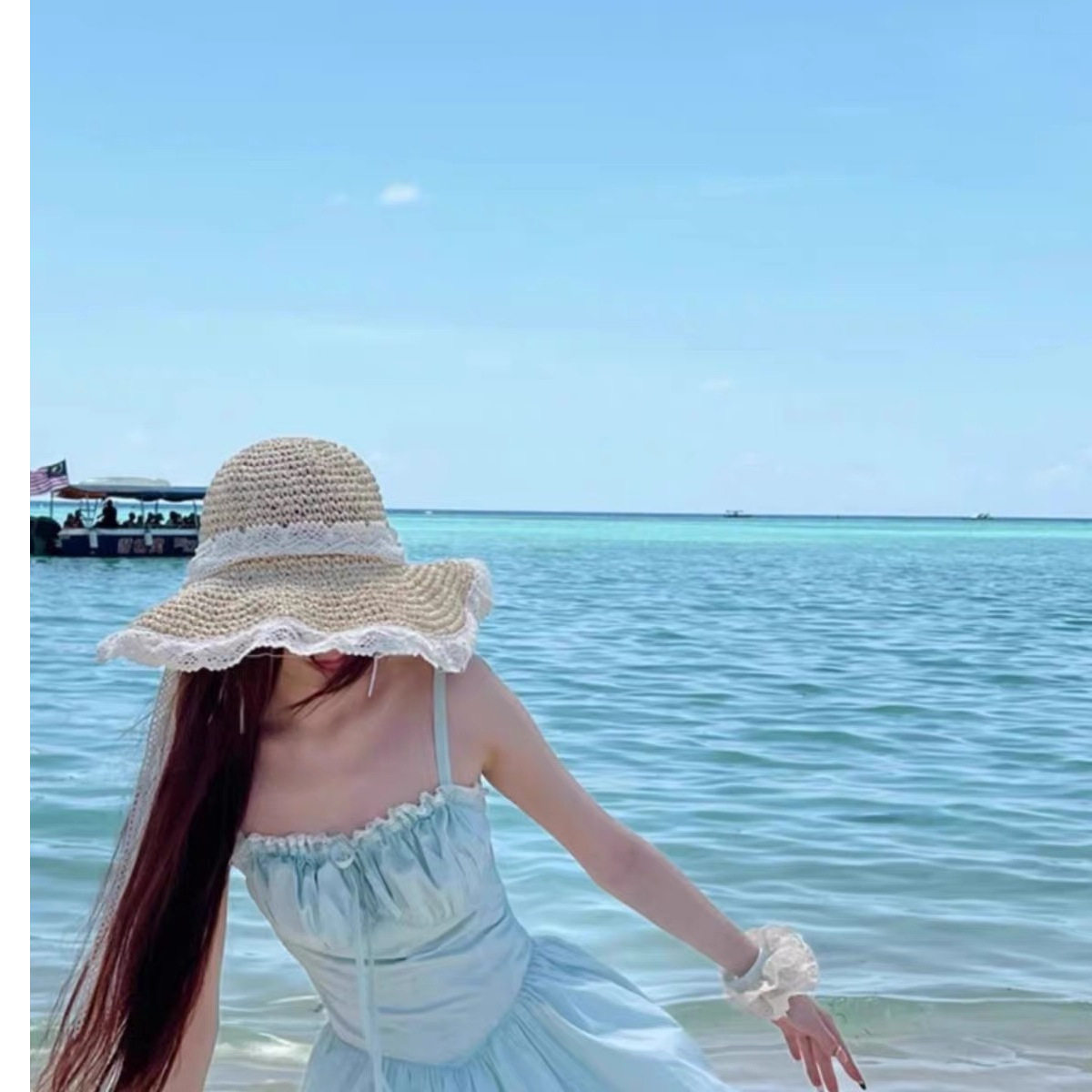海边度假风露背吊带连衣裙女款夏连衣裙