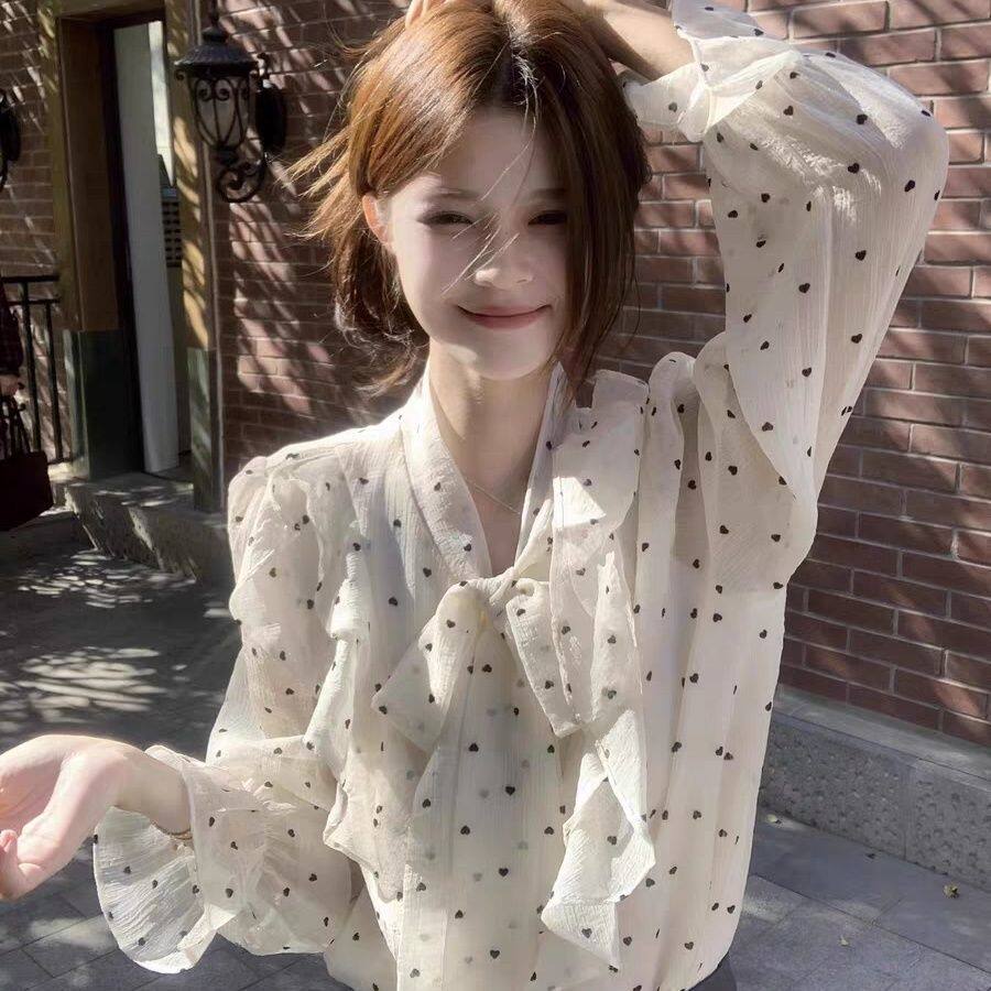 2025新款法式荷叶边波点衬衫女秋季设计感绑带宽松别致上衣优雅