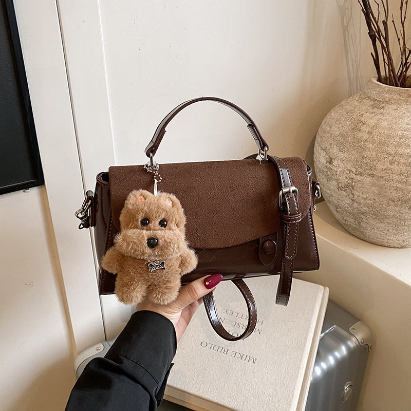 超火磨砂复古手提小方包女2025新款冬季轻奢小众高级感单肩斜挎包