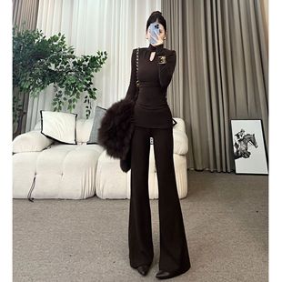 上衣微喇短屁帘套装 王嘻嘻 高领镂空修身 冬季 T579 雪地写诗