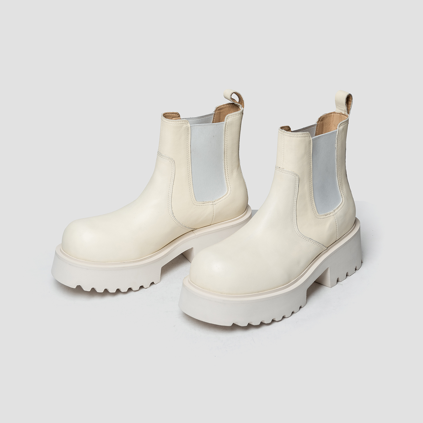 6.5cm增高白色切尔西靴男全牛皮