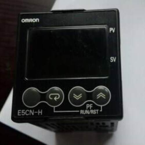 配件原装温控器E5CN-HQ2HBHR2HBHQ2MHR2MHC2MD-500HQ2HR2HC2D议价