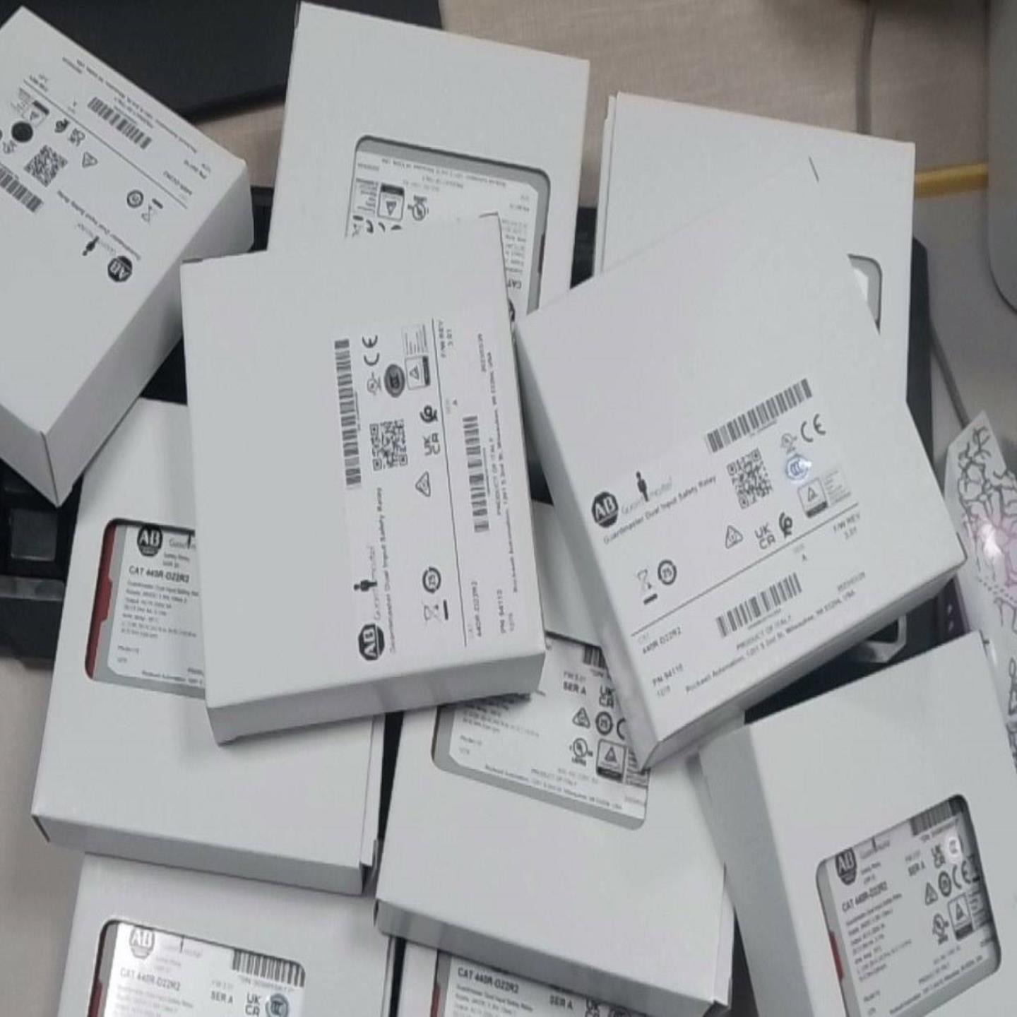 配件440R-EM4R2D 440R-EM4R2 440R-S12R2 440R-D22R2 440R-N2议价