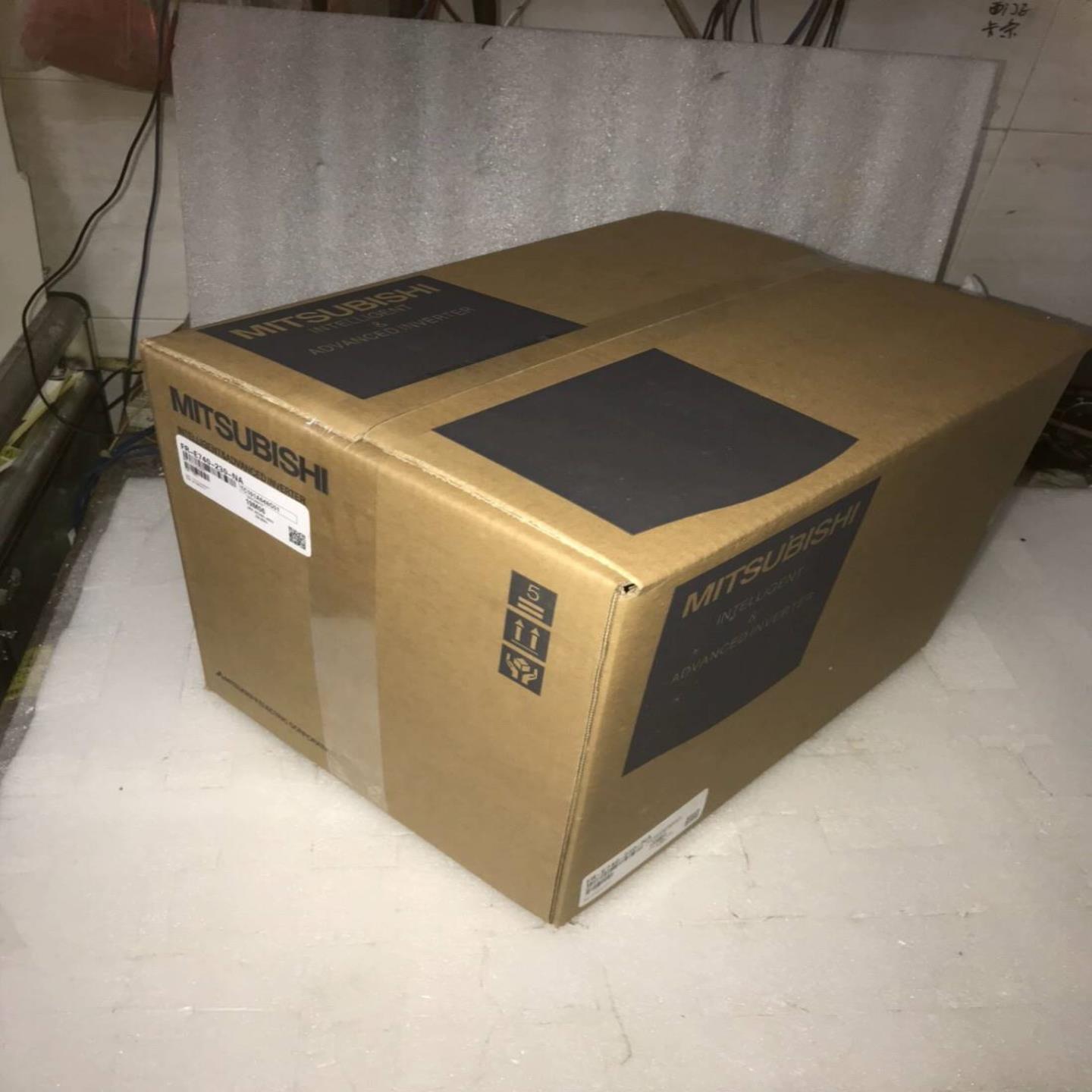 配件变频器FR-D720S-008SC014SC025SC070SC042sc-EC议价议价