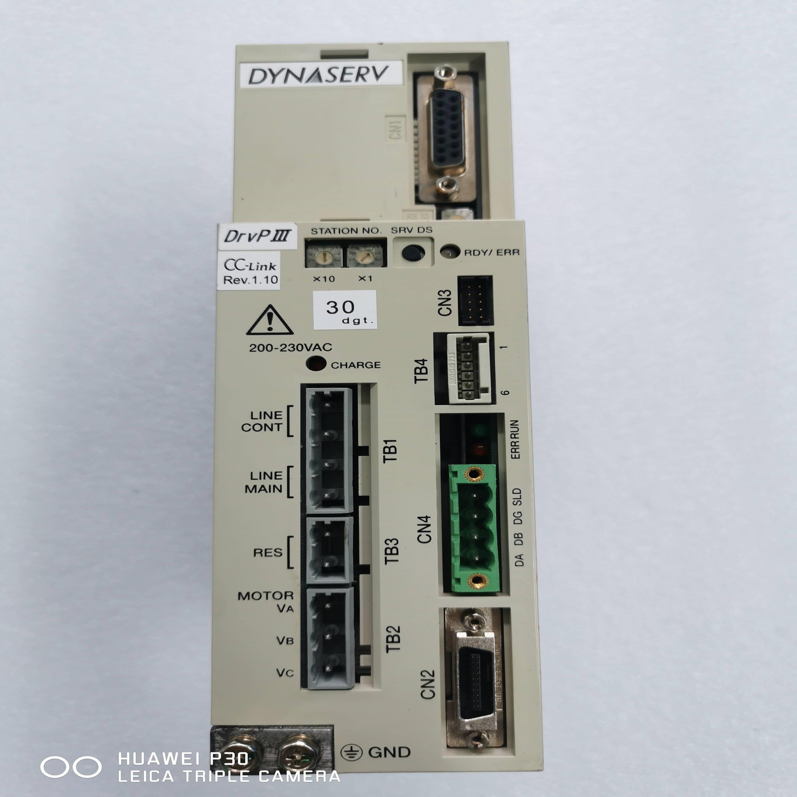 配件YOKOGAWA横河DD伺服驱动器UB5CP3-015E-1AB-2C1-NCN4议价