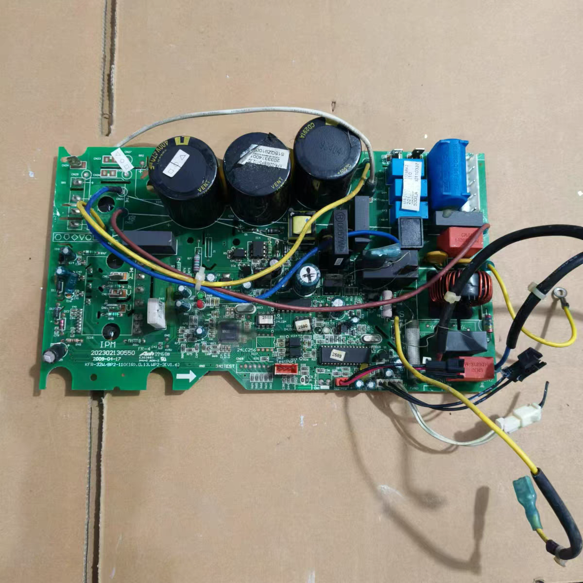 美的 KFR-32W/BP2-110(IR).D.13.WP2-3 202302130550 拆机试好