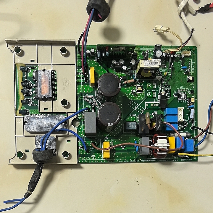 美的外机主板KFR-51W/BP2-190（DK8513+211+TOP267  202302100583