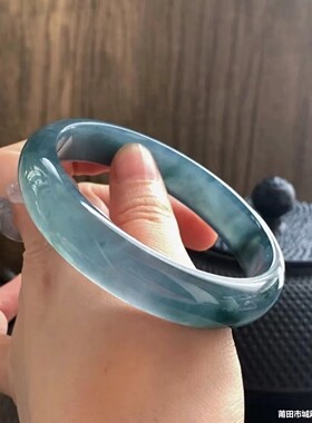 天然缅甸老坑透冰种翡翠手镯女冰种蓝水飘花正装乌鸡镯宽轮胎玉镯
