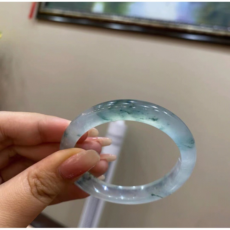 缅甸老坑玉石冰种翡翠玉手镯子飘