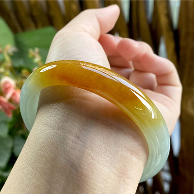 天然缅甸翡翠手镯女新款飘花黄翡玉镯子糯冰种正圈水润美人镯