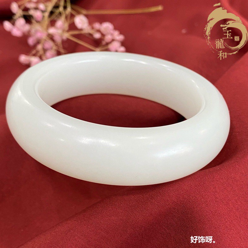 天然新疆和田玉手镯白玉手镯女一级羊脂白玉籽料手镯全口径收藏