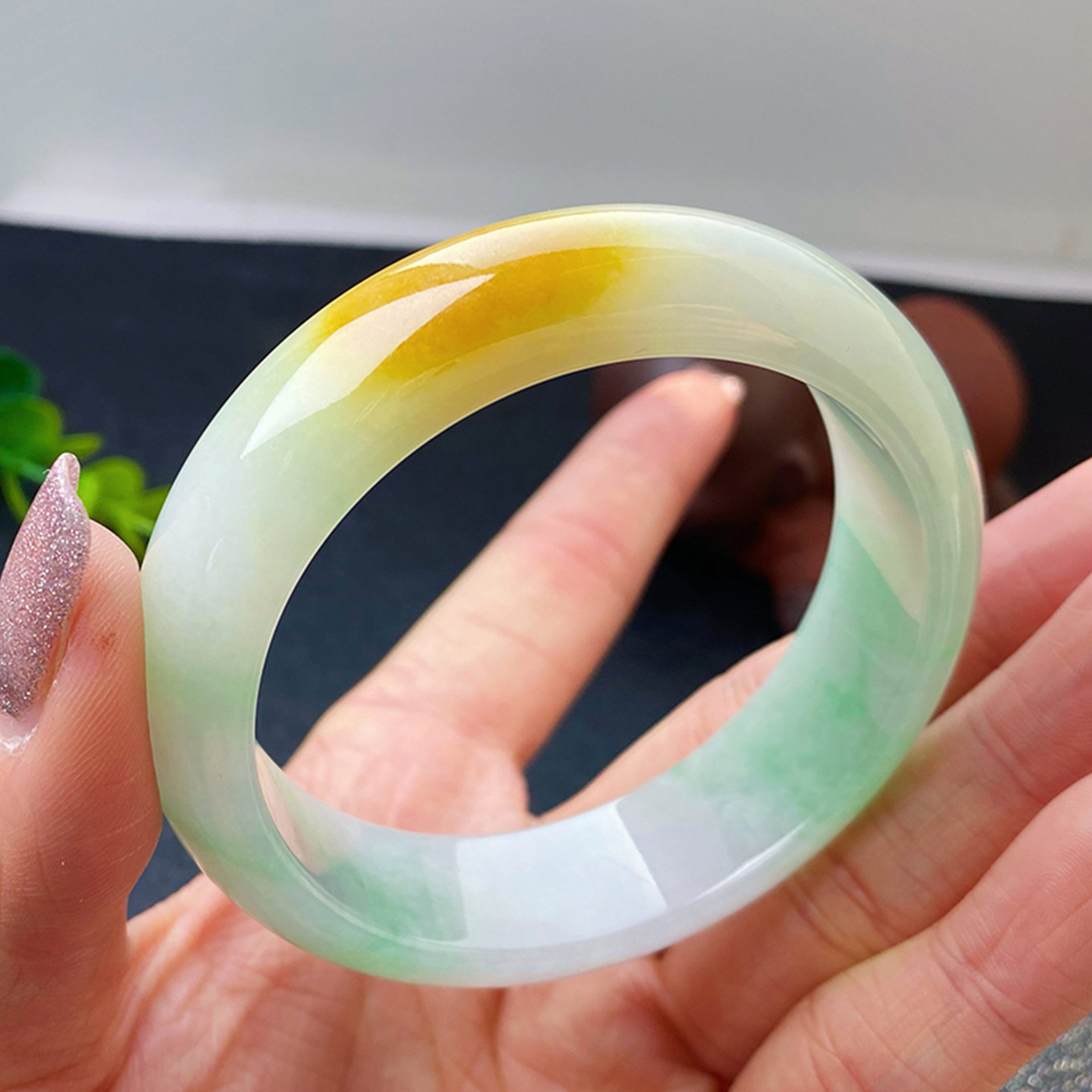 七彩云南缅甸A货天然翡翠福禄寿手镯一物一证支持复检（已售）