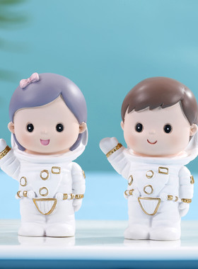 宇航员摆件小太空人模型汽车现代欧式家居桌面车载装饰品生日礼物