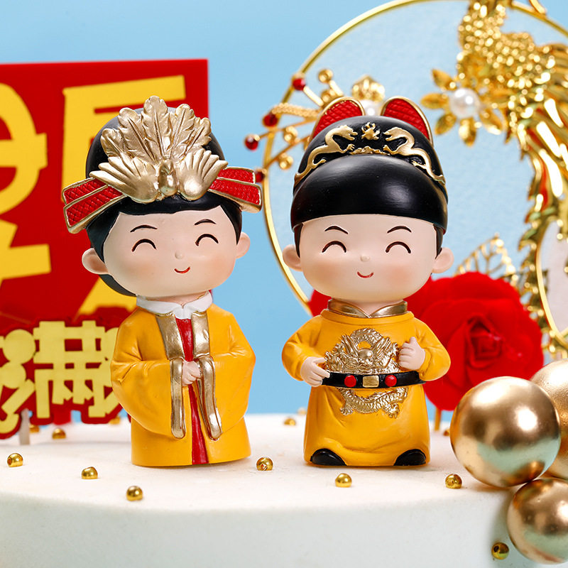 皇帝皇后古代人物树脂摆件