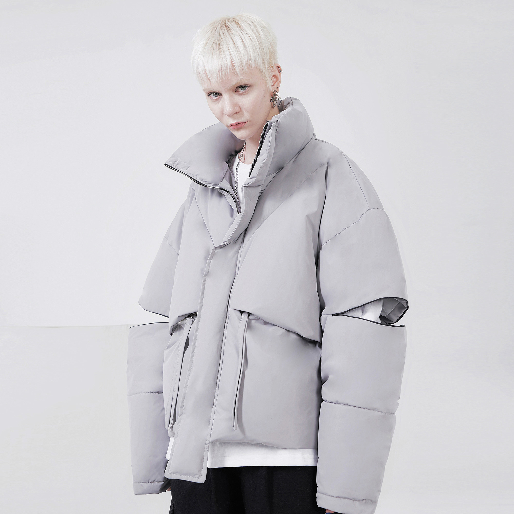 LOSTCTRL DECONSTRUCTS THE DESIGN SENSE OF DOWN PADDED JACKET FOR MEN AND WOMEN AND THE NEW WINTER COUPLE COAT FOR MENS AND WOMENS FASHION BRANDS