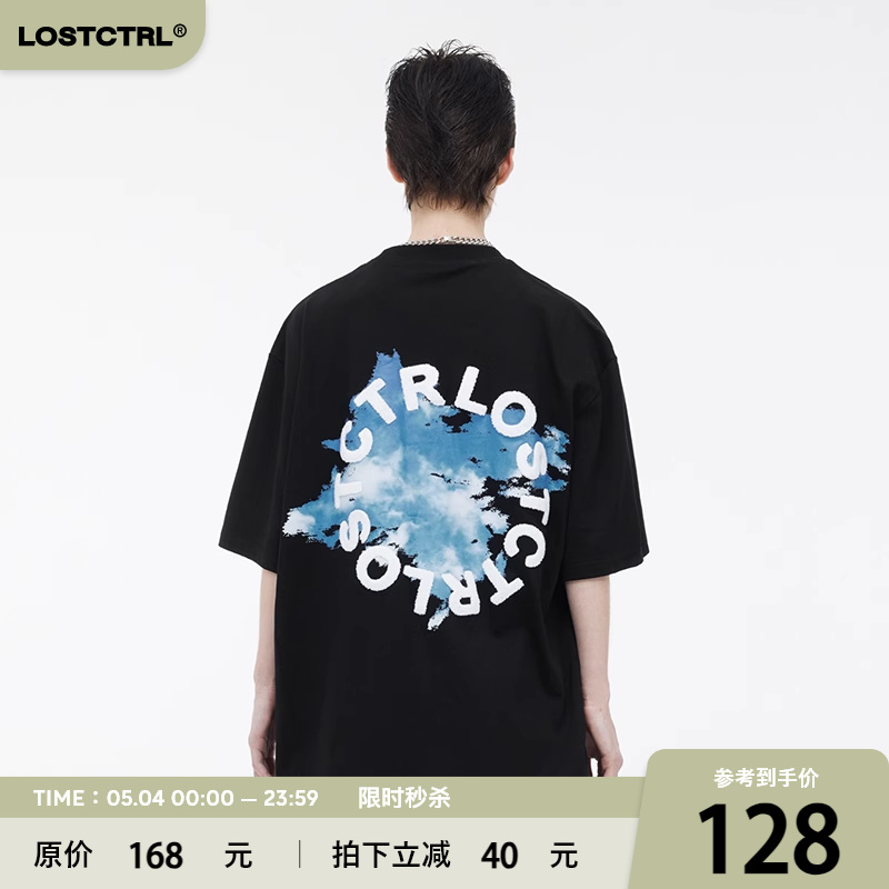 LOSTCTRL「蓝天白云」印花T恤