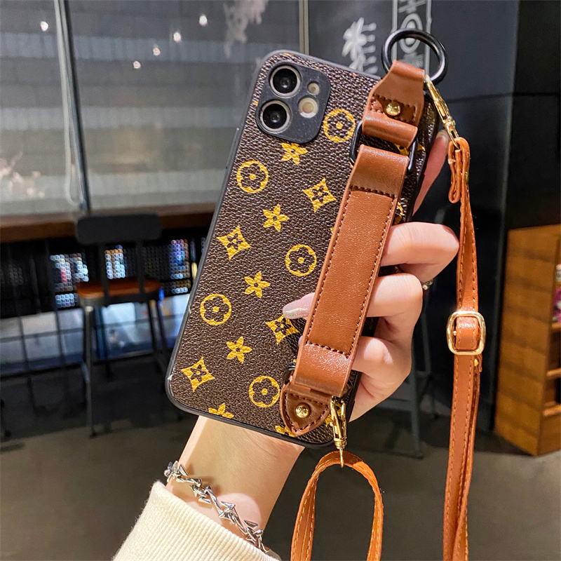 适用于红米note13pro手机壳12Turbo腕带11tpro/10/9/8/支架7pro防摔K60斜挎挂绳50时尚40创意11SE皮质手机套