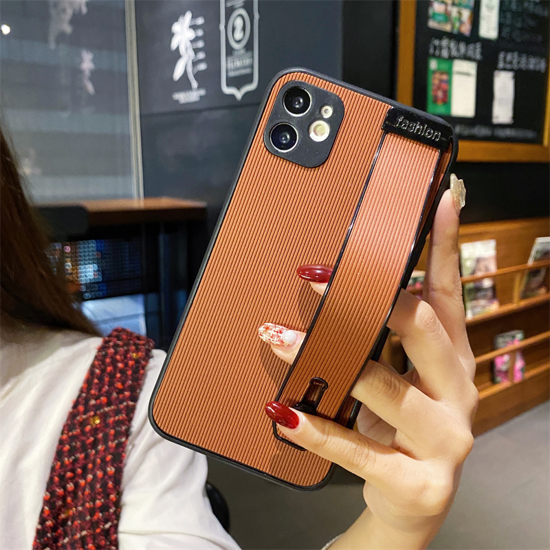 适用realme真我GT2大师探索版手机壳GTneo5se欧美Q3i防摔Q3pro手腕带GT5pro支架GT2pro硅胶GTneo3t新款GT2潮