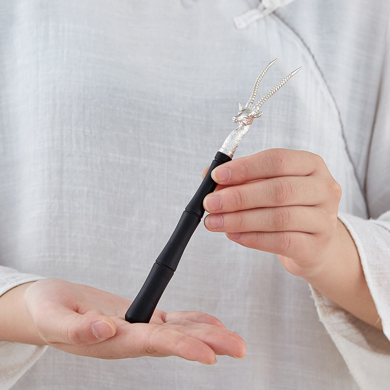 苛艺 足银龙头壶叉檀木手柄 防烫中式茶道配件功夫茶具配件银夹在类目 餐饮具, 茶具, 茶道/零配中 - 来自Buy2taobao.com提供专业的淘宝代购服务