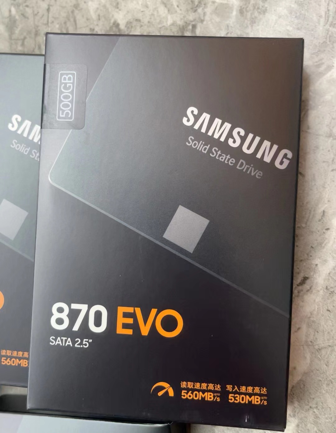 三星2.5寸500GSATA3.0固态硬盘