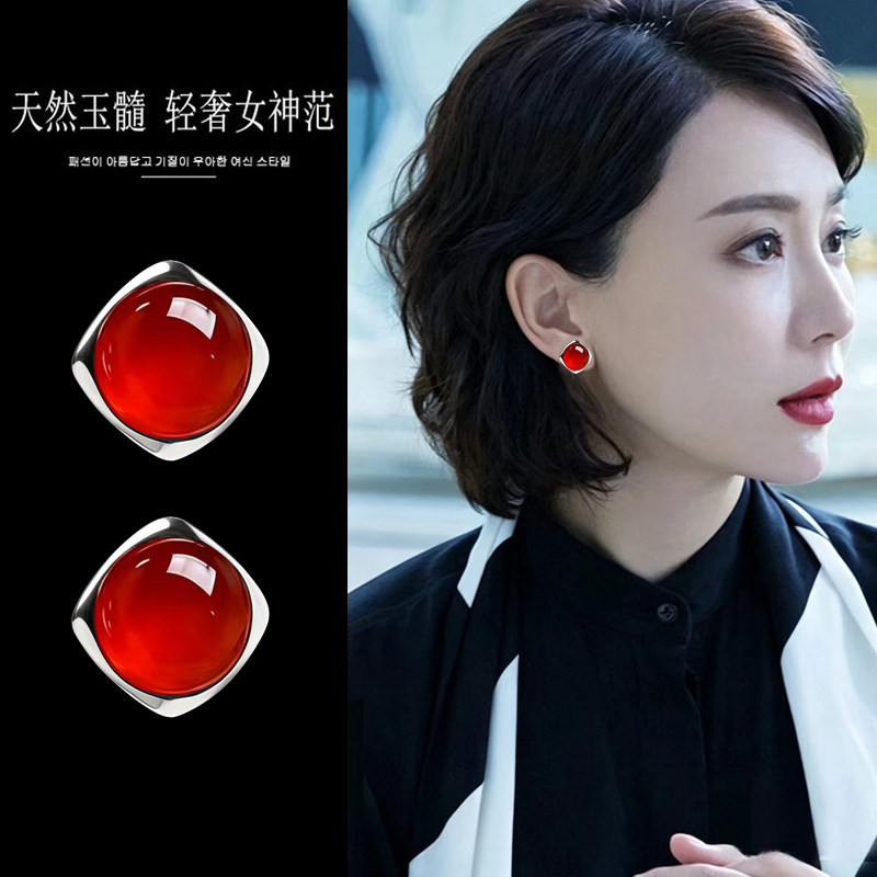 天然玉髓玛瑙耳钉2026新款爆款女