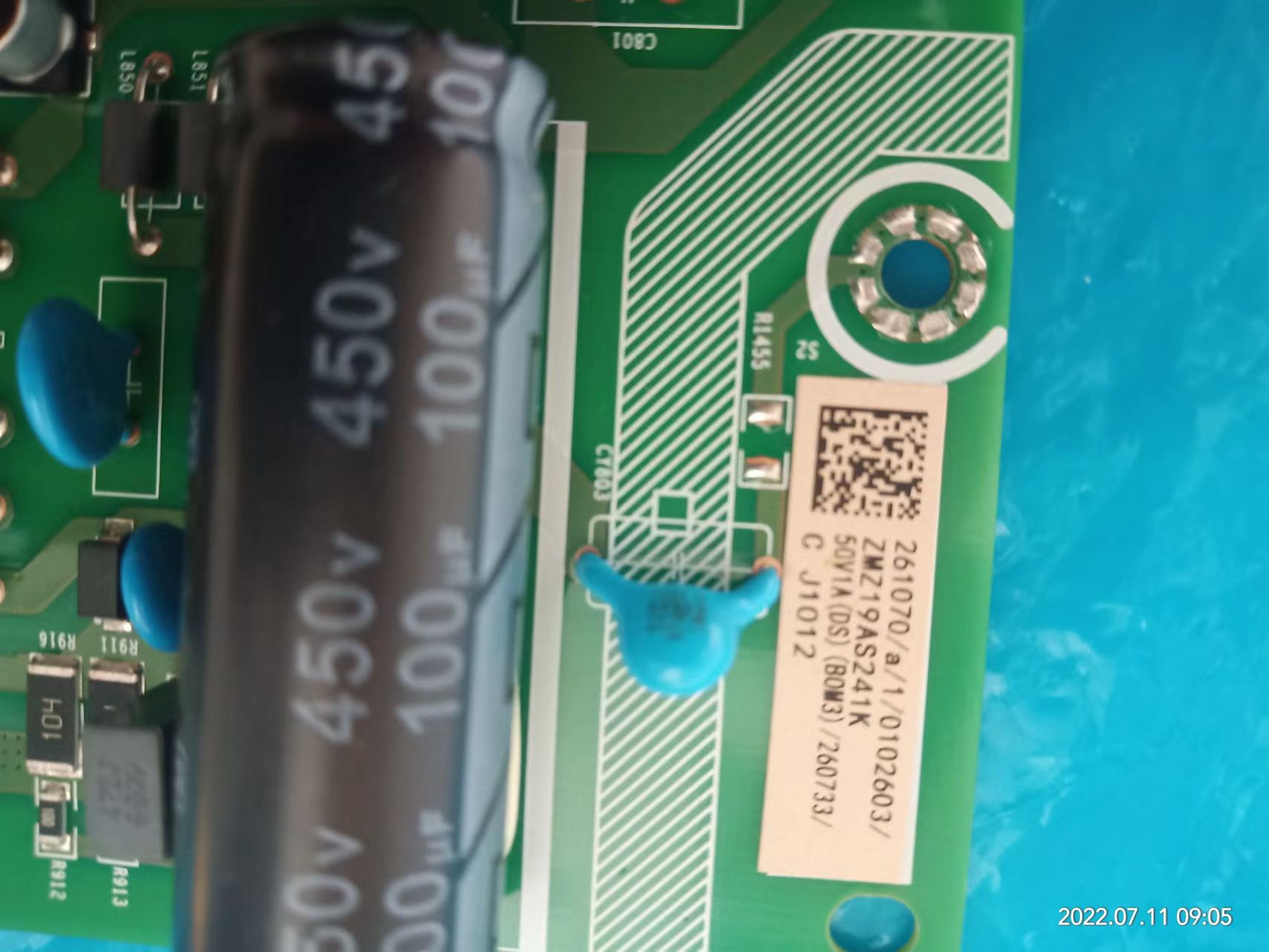 海信50V1A(BOM3)/260733主板RSAG7.820.9428屏HD500V1U51-T0L3K1