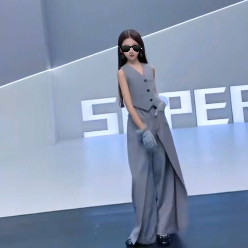 模特走秀舞台演出西儿童模