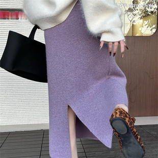 韩版高级感后开叉半身裙女冬季高腰时尚百搭保暖浣熊绒针织直筒裙