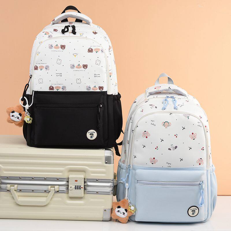 2026年新款百搭可爱卡通学生双肩包小熊小象拼色超萌大容量背包