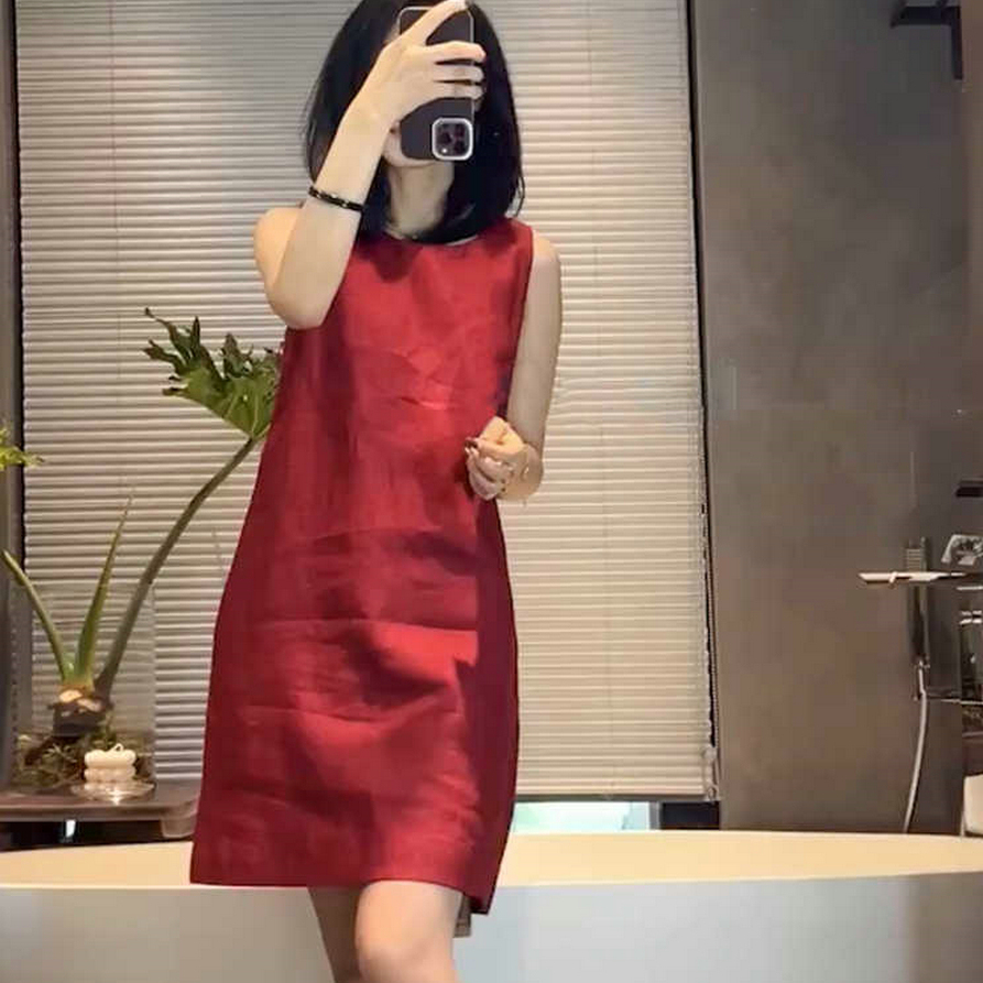红色亚麻连衣裙法式小个子气质洋气高级感遮肉显瘦超火无袖裙子夏