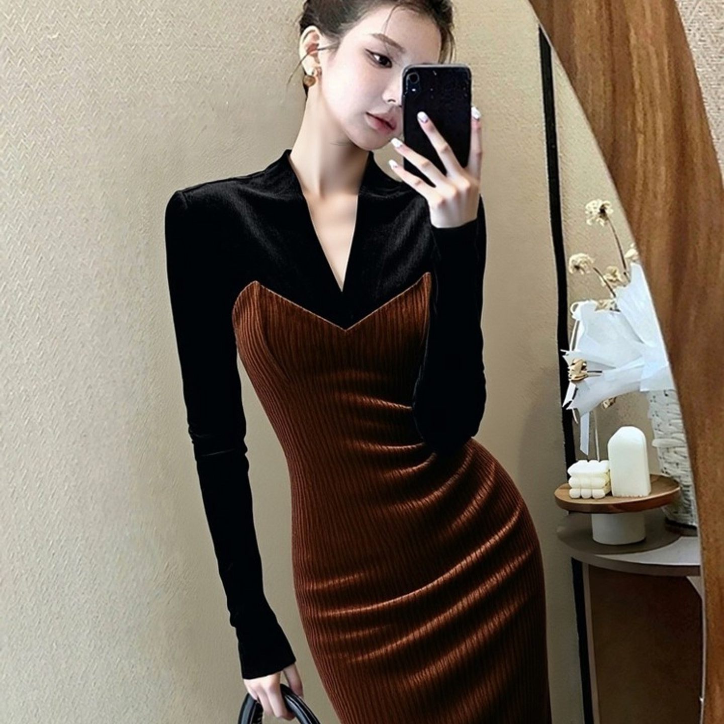 外贸撤回咖色拼接丝绒连衣裙女超好看轻奢高端气质掐腰法式长裙,女装/女士精品,大码内搭,淘宝优惠券,粉丝福利购,淘宝优惠卷