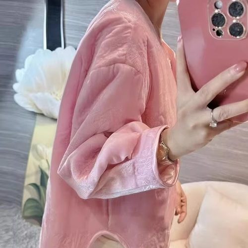 外贸商场撤柜女装丝绒棉服轻薄棉衣燕尾开叉夹棉外套粉色小棉袄