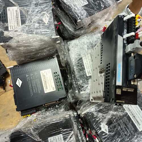 议价汇川400w伺服电机 SV630PS2R8I MS1H1可维修