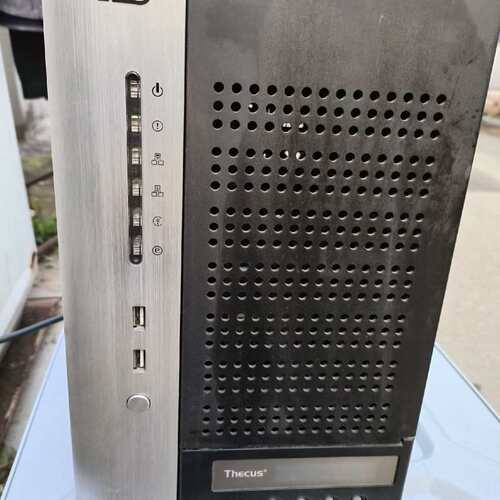 议价色卡司Thecus N7700PRO，，通电显示正常可维修