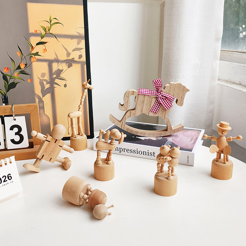 玩偶摆件木质可活动生活装饰