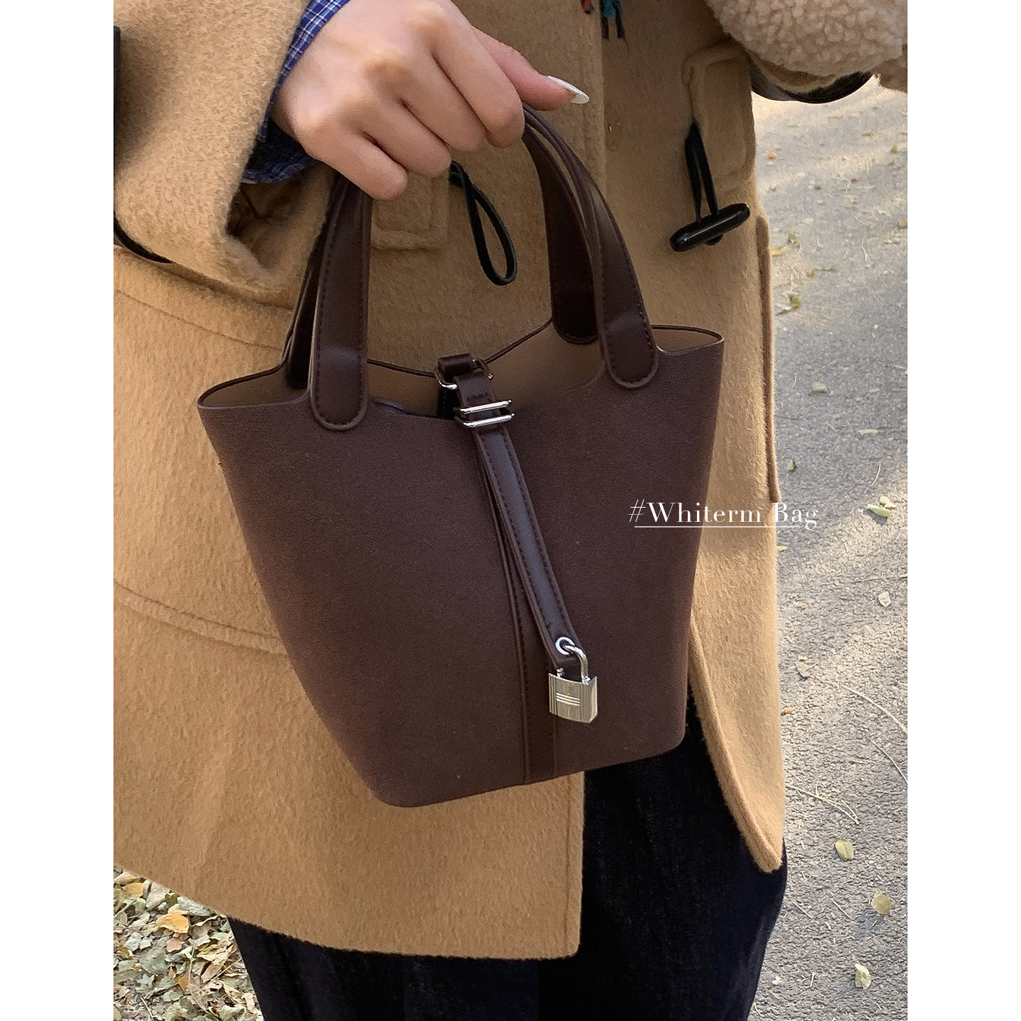 复古小众质感手提包小拎包女2025新款简约水桶包百搭单肩斜挎包