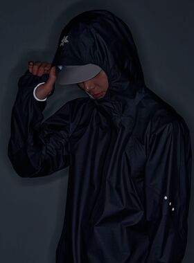 【代购】GOLDWIN 0 胶囊系列 Gleam anorak 3M半拉链慢跑冲锋衣