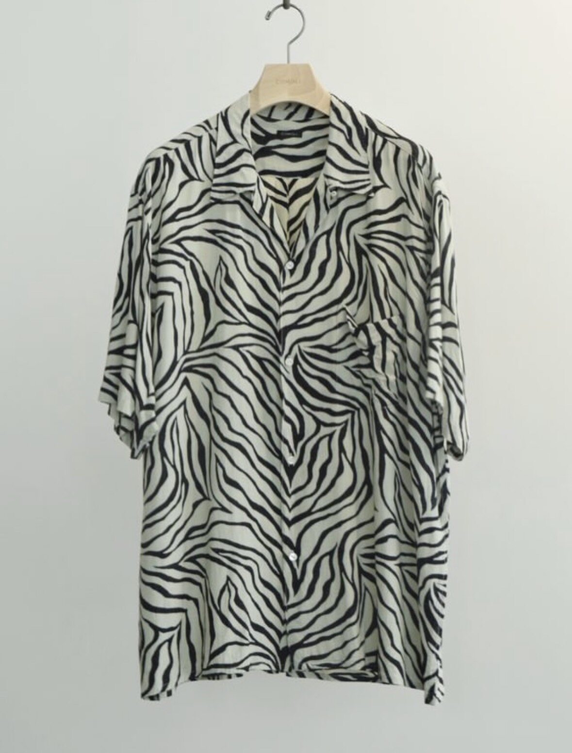 【代购】COMOLI 26ss Open collar shirt 斑马纹开襟短袖衬衫