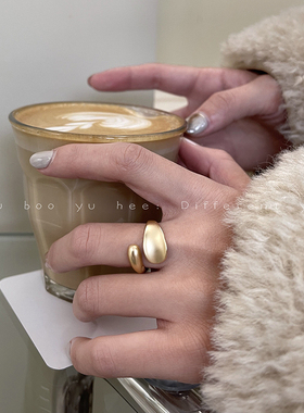 简约高级感不规则金色戒指女小众独特夸张食指戒2025新款爆款指环