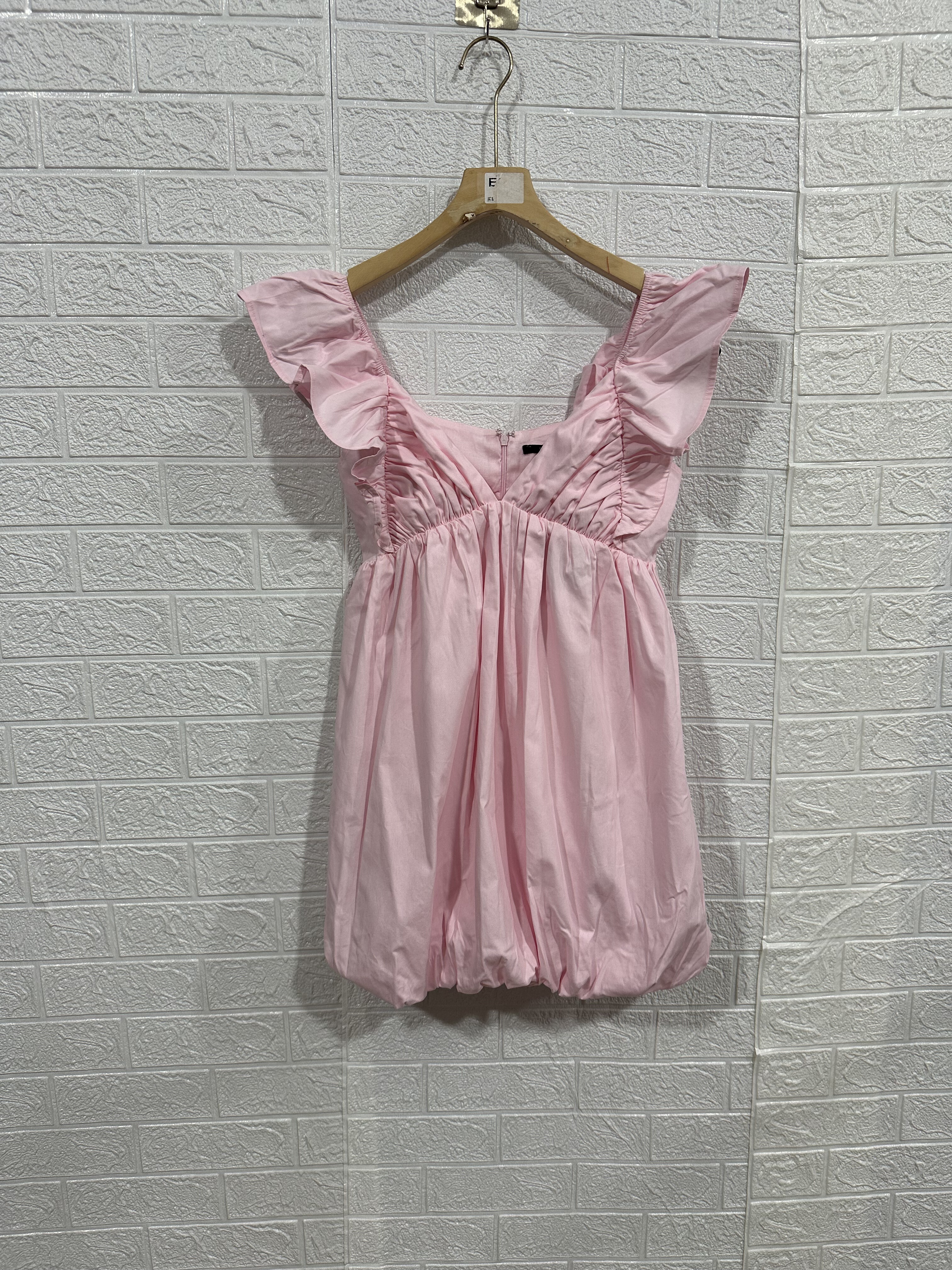 法式甜美荷叶夏季连衣裙新款宽松小众无袖显瘦娃娃气质元旦圣诞节