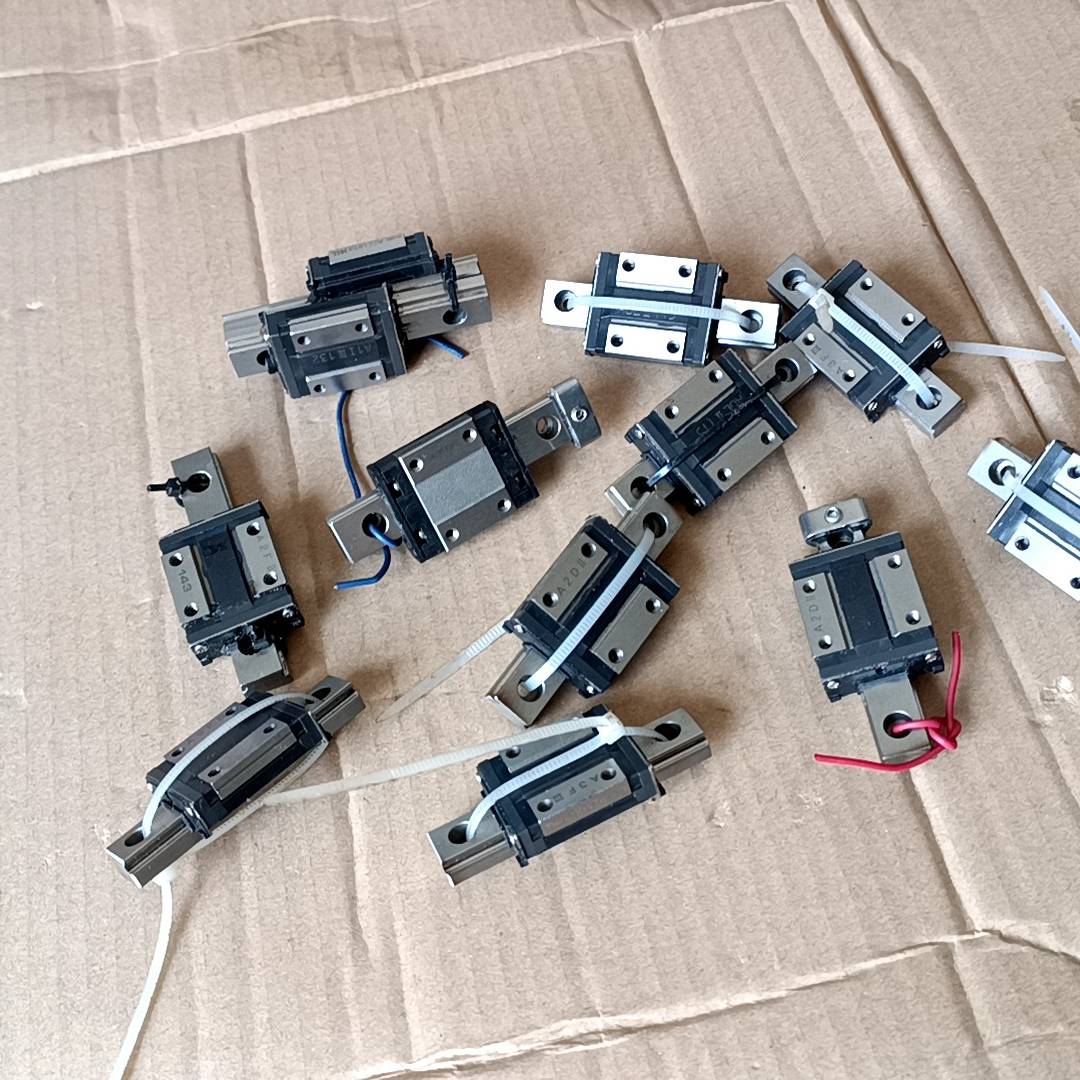 议价日本THK-RSR12ZM,RSH12ZM直接导轨,互换MG