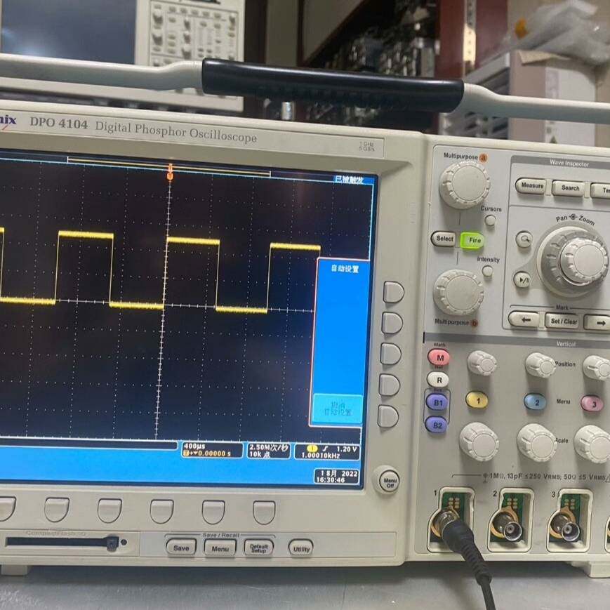 议价泰克DPO4104示波器，1G带宽，5G采样。功能
