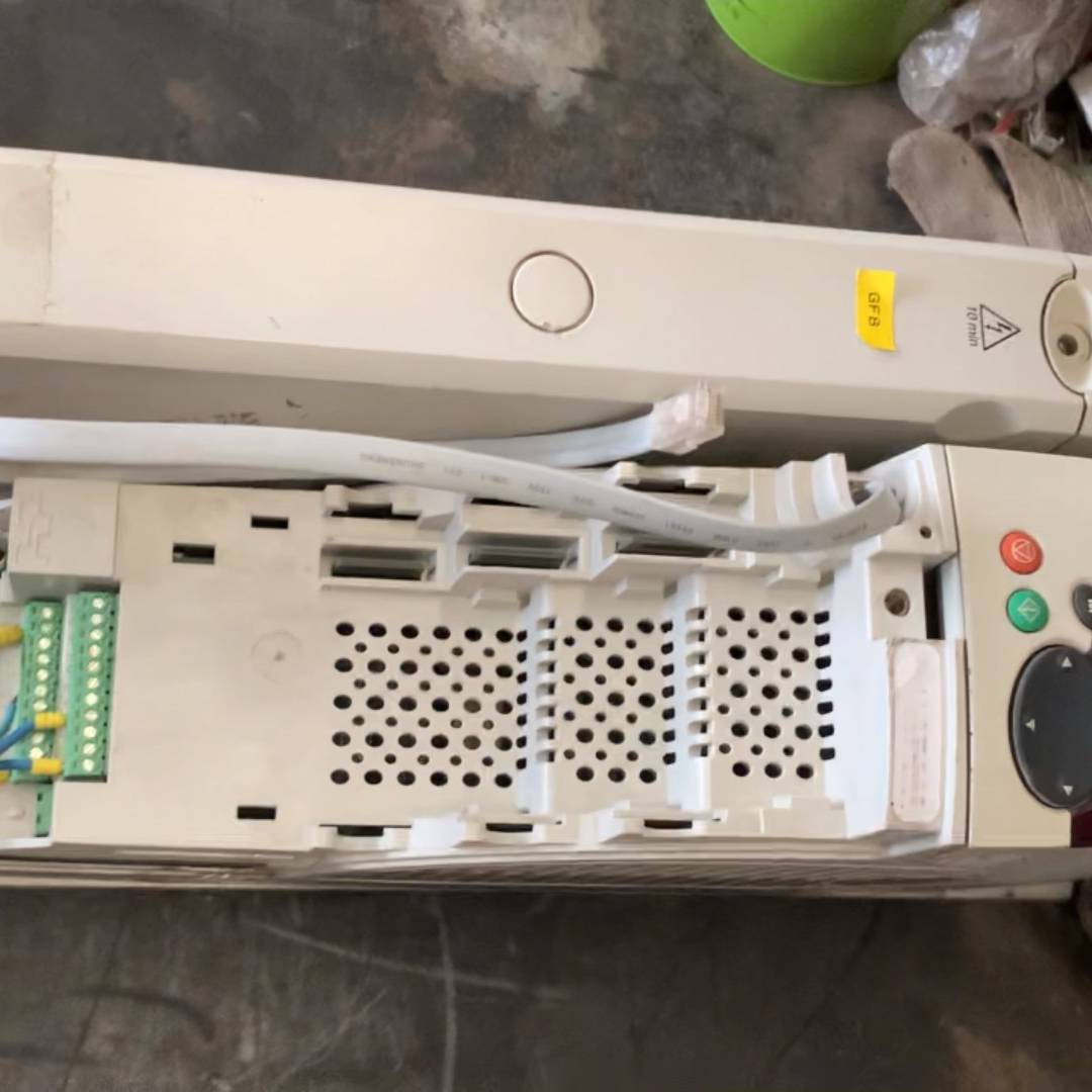 议价爱默生ES2403,拆机的功能包好，外壳损坏