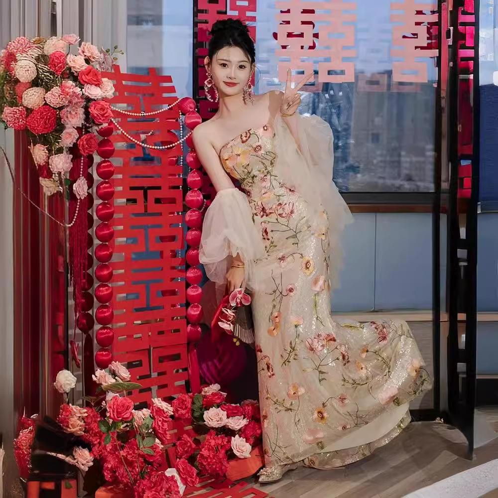 晨袍女新娘高级感鱼尾敬酒服2025新款订婚宴晚礼服裙轻奢小众高端