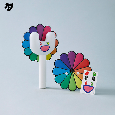 NewJeans x MURAKAMI 应援棒装饰 (FLOWER)LINE FRIENDS 连我朋友
