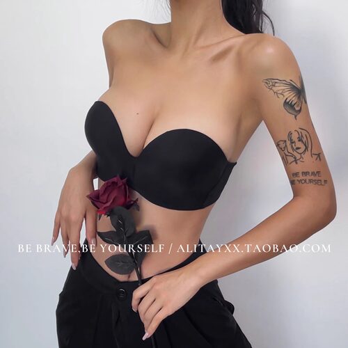 聚拢防滑跑都不掉无肩带内衣稳固