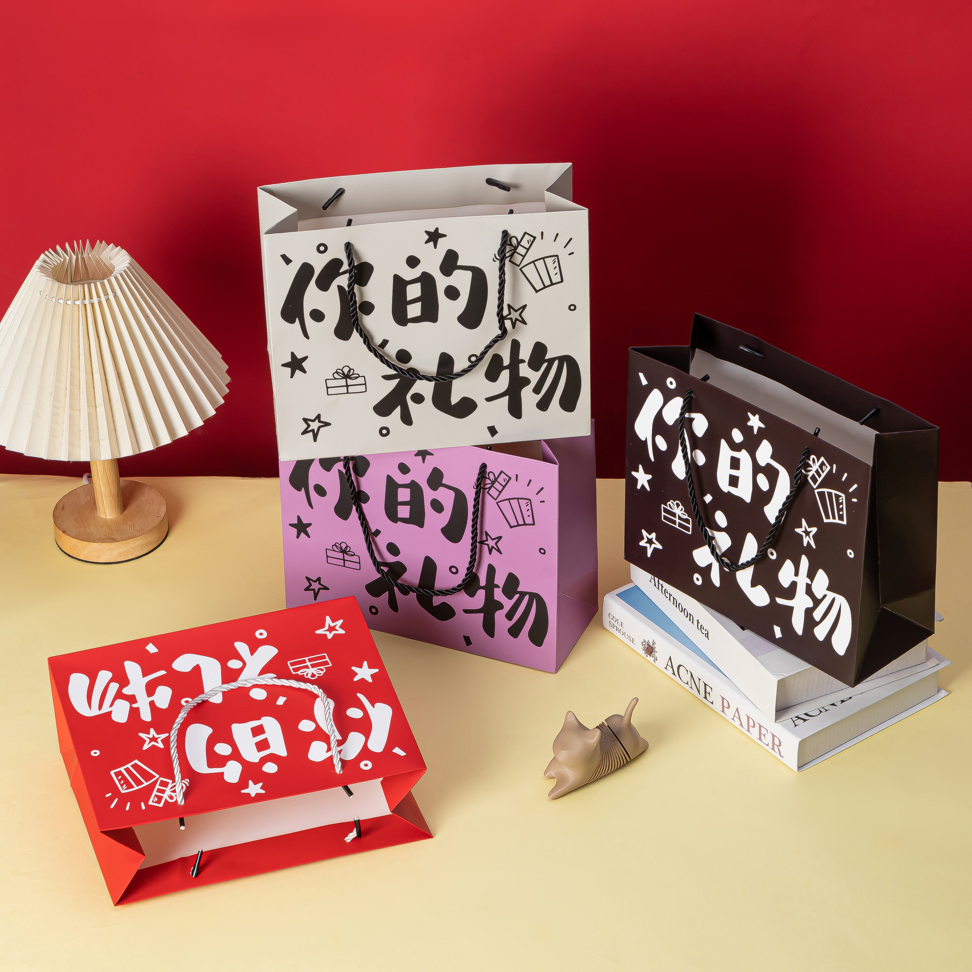 简约文字手提袋礼物礼品袋子图片