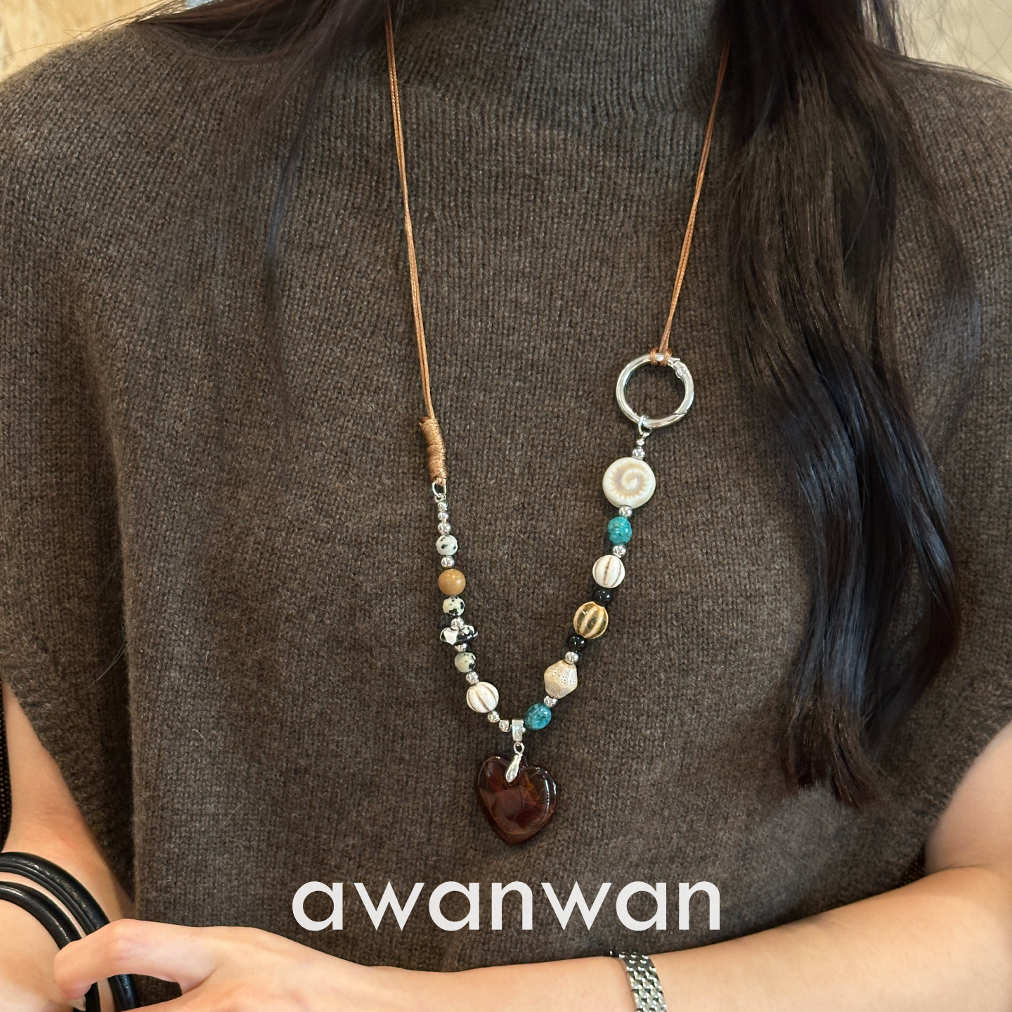 新品88折 复古少女高级感天然石爱心串珠项链手工编绳长款毛衣链