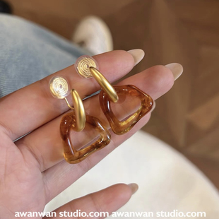 阿婉Wan 焦糖色系高级感复古琥珀耳坠暖色百搭金属耳钉ins耳夹