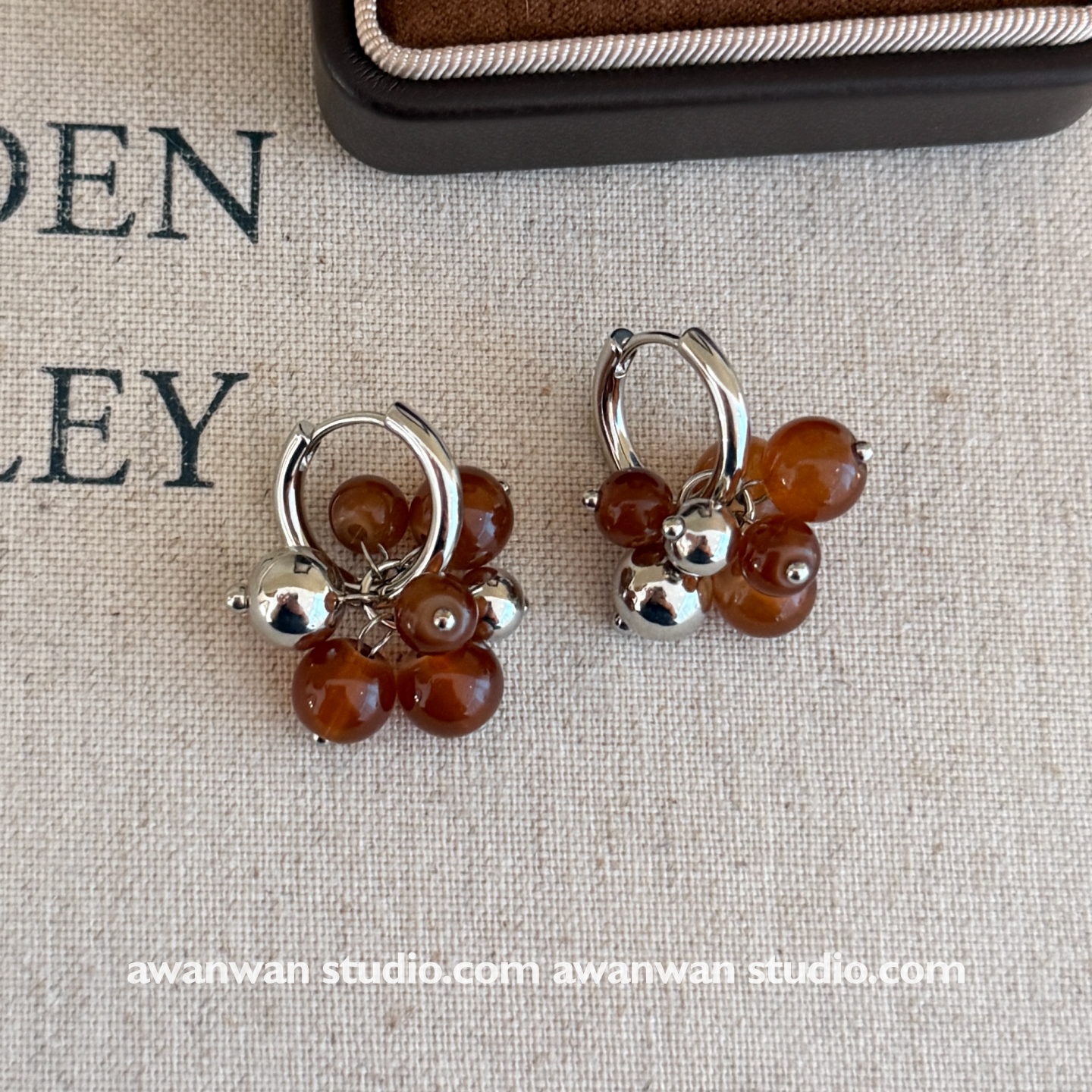 阿婉Wan 焦糖葡萄串~秋冬气质显脸瘦琥珀色耳环小众高级感耳饰